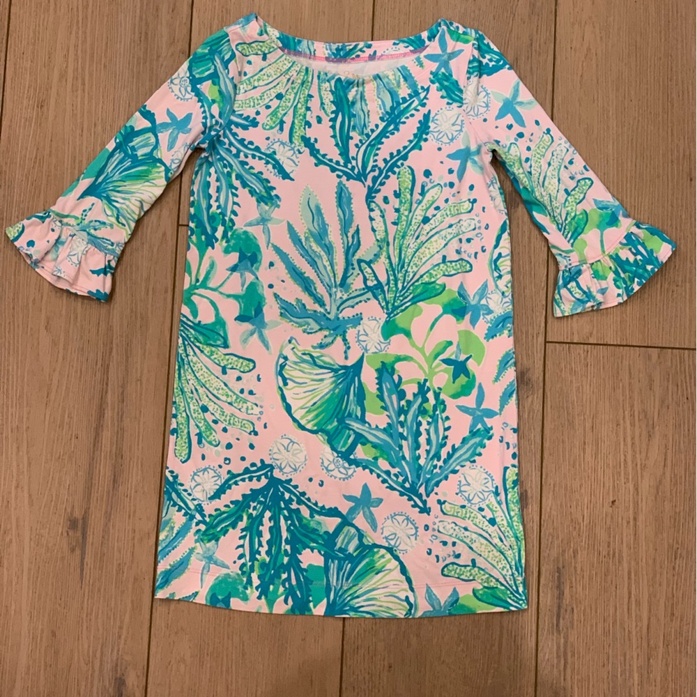 Like New Condition Lilly Pulitzer Long Sleeve Ruffle Dress!